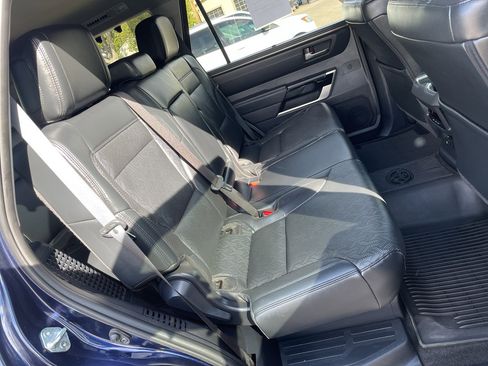 Used 2024 Toyota Sequoia Limited image 20