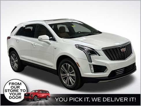 New 2025 Cadillac XT5 Premium Luxury w/ LPO, Floor Liner Package image 2