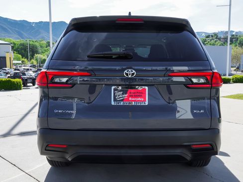 Certified 2024 Toyota Grand Highlander AWD Hybrid image 7