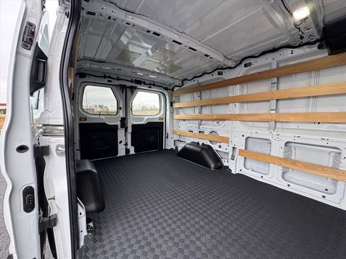 Used 2024 Ford Transit 250 Low Roof w/ Exterior Upgrade Package image 11