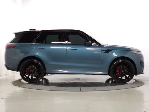 Used 2024 Land Rover Range Rover Sport Dynamic SE AWD/4WD image 12
