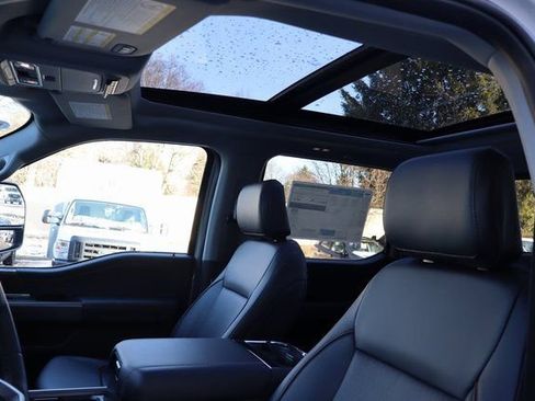 New 2026 Ford F250 Lariat w/ Chrome Package image 5