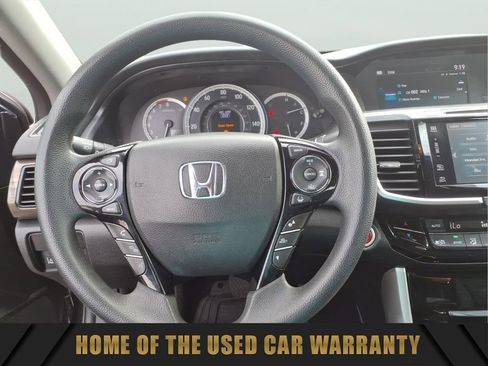 Used 2017 Honda Accord EX image 20