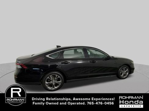 Used 2023 Honda Accord EX image 9