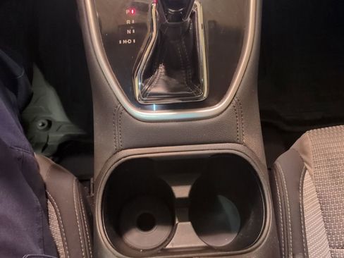 Used 2020 Subaru Outback Premium image 19