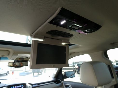 Used 2019 GMC Yukon XL Denali w/ Open Road Package image 22