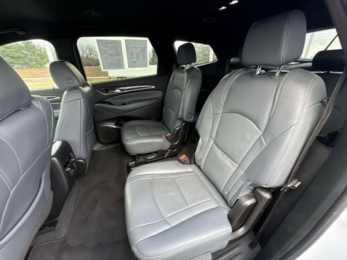 Certified 2024 Buick Enclave Essence image 22