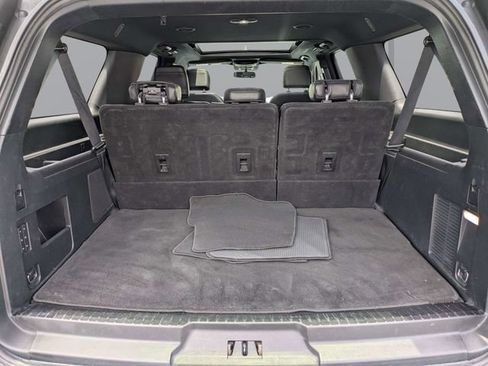 Used 2021 Ford Expedition Max Limited RWD image 12