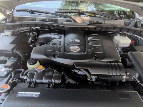 Used 2021 Nissan Armada SV AWD/4WD image 11