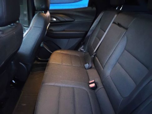 Used 2024 Chevrolet TrailBlazer RS w/ Convenience Package image 8