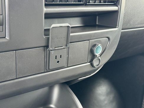 New 2026 Chevrolet Express 2500 w/ Driver Convenience Package RWD image 34
