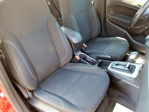 Used 2015 Ford Fiesta SE image 22