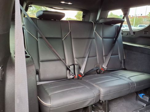Used 2021 Cadillac Escalade ESV Sport w/ Driver Assist Tech Package AWD/4WD image 15