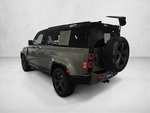 Used 2023 Land Rover Defender 110 X AWD/4WD image 7