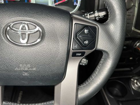 Used 2015 Toyota 4Runner SR5 AWD/4WD image 27