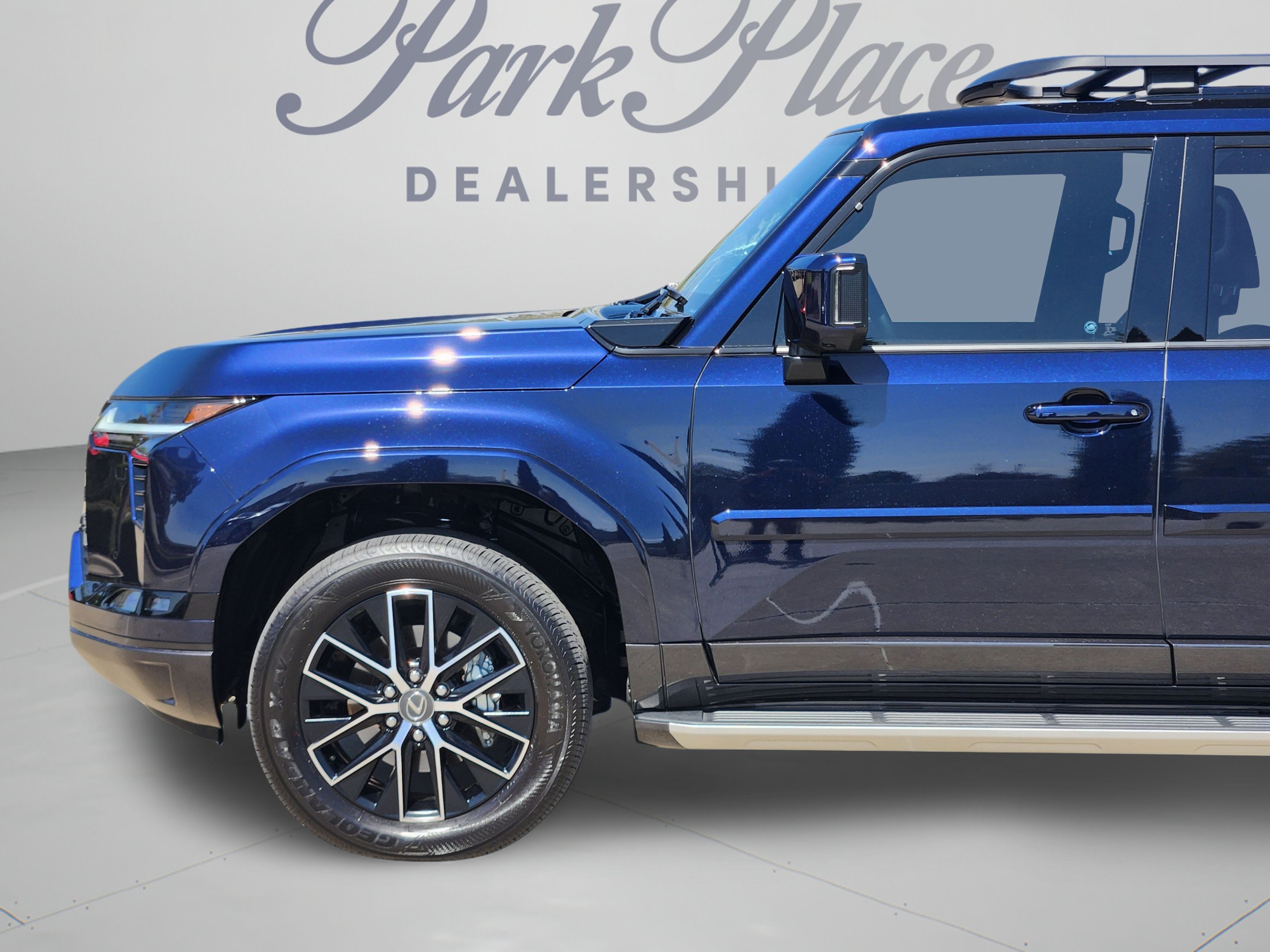 Certified 2026 Lexus GX 550 w/ Cold Area Package AWD/4WD image 33