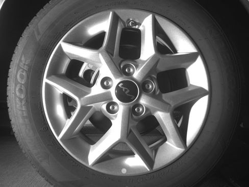 Used 2025 Kia Soul LX w/ LX Technology Package image 15