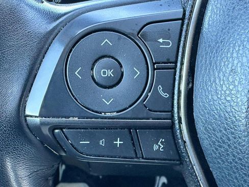 Used 2023 Toyota Camry SE w/ Convenience Package image 19