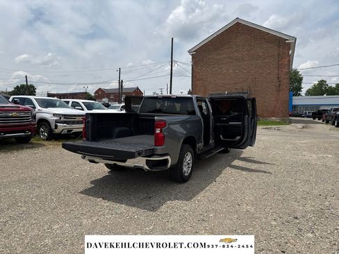 Used 2021 Chevrolet Silverado 1500 LT AWD/4WD image 31