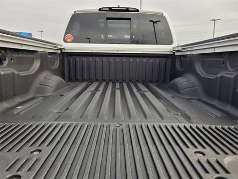 Used 2024 Nissan Titan PRO-4X w/ Pro-4x Convenience Package image 23