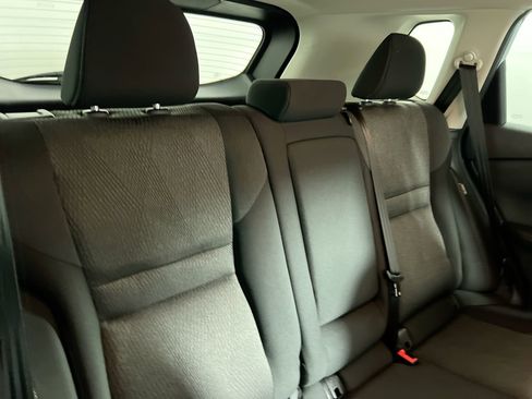 Used 2025 Nissan Rogue SV image 31