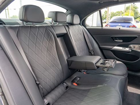 Used 2024 Mercedes-Benz E 450 4MATIC Sedan w/ Airmatic Package image 20