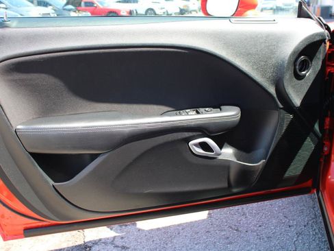 Used 2022 Dodge Challenger GT RWD image 13