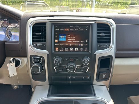 Used 2017 RAM 1500 Big Horn image 30