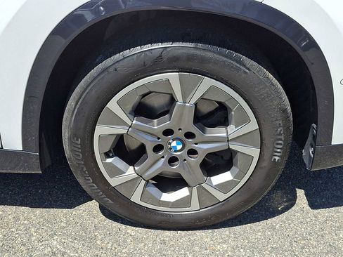Used 2024 BMW X1 xDrive28i w/ Convenience Package AWD/4WD image 9