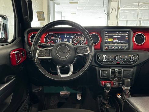 Used 2019 Jeep Wrangler Unlimited Rubicon AWD/4WD image 11