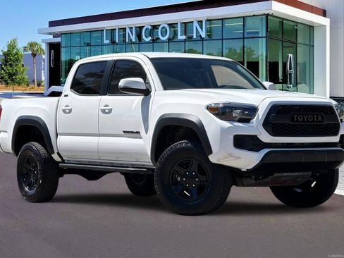 Used 2023 Toyota Tacoma 4x4 Double Cab w/ Trail Edition image 2