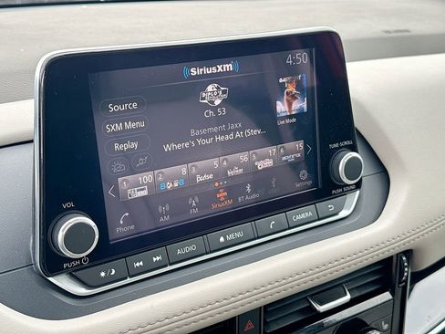 Used 2023 Nissan Rogue SL image 12