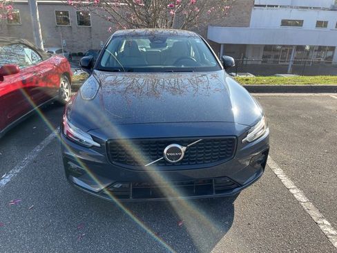 Used 2025 Volvo S60 B5 Plus w/ Climate Package image 2