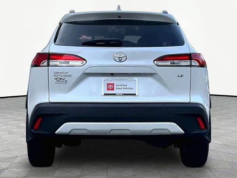 Certified 2023 Toyota Corolla Cross LE w/ Moonroof Package FWD image 5