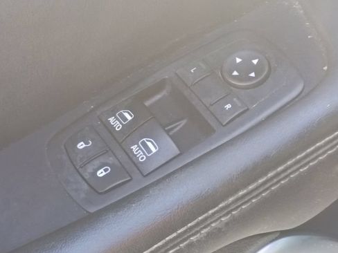 Used 2016 Dodge Challenger SXT Plus RWD image 16