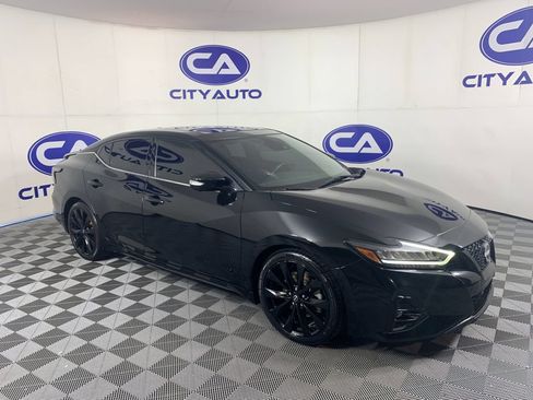 Used 2023 Nissan Maxima SR w/ Sport Mat Group FWD image 1
