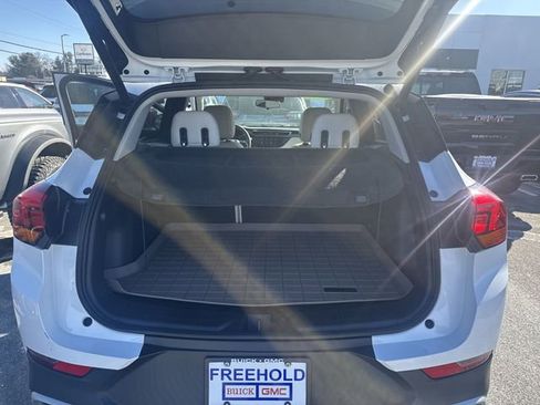 Certified 2023 Buick Encore GX Select image 23