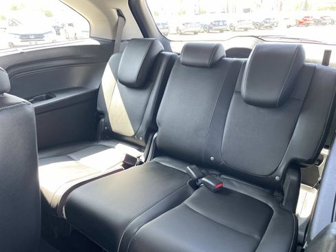 Certified 2023 Honda Odyssey Touring image 17