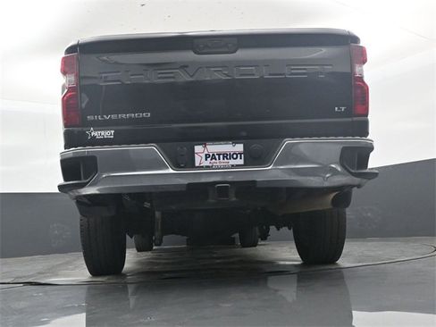 Used 2024 Chevrolet Silverado 2500 LT w/ Z71 Off-Road Package image 38