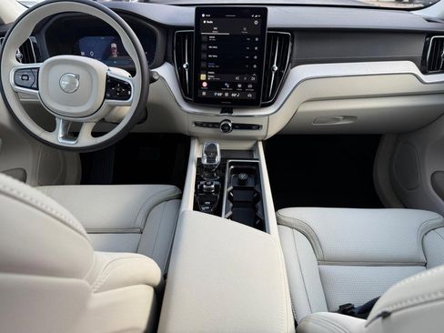 New 2026 Volvo XC60 B5 Ultra w/ Protection Package Premier image 6