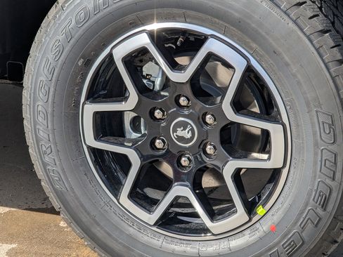 New 2025 Ford Bronco Outer Banks image 9