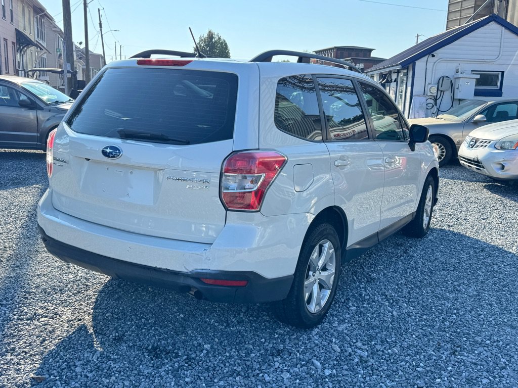 Used 2015 Subaru Forester 2.5i w/ Alloy Wheel Package AWD/4WD image 5