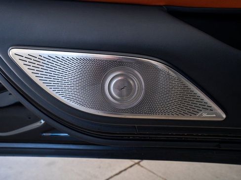 Used 2022 Mercedes-Benz Maybach S 580 4MATIC image 32