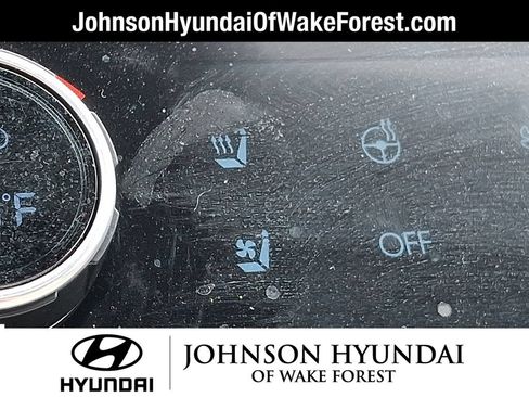 Certified 2025 Hyundai Santa Fe Limited AWD/4WD image 19