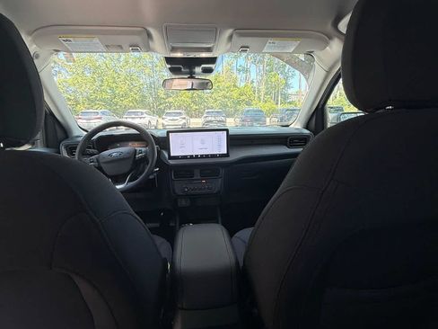 Used 2025 Ford Maverick XL FWD image 17