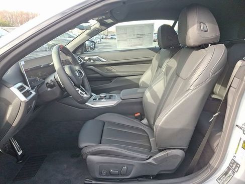 New 2026 BMW 440i xDrive Convertible w/ Premium Package image 10