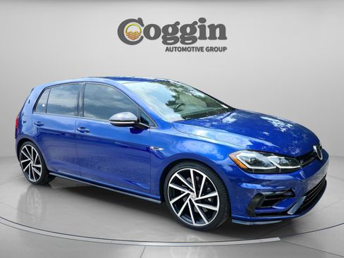 Used 2018 Volkswagen Golf R 4-Door AWD/4WD image 7