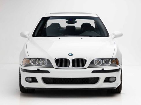 Used 2001 BMW M5 RWD image 5