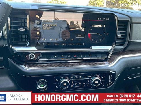 Used 2023 GMC Sierra 1500 Elevation AWD/4WD image 16