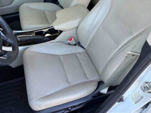 Used 2017 Honda Accord EX-L image 30